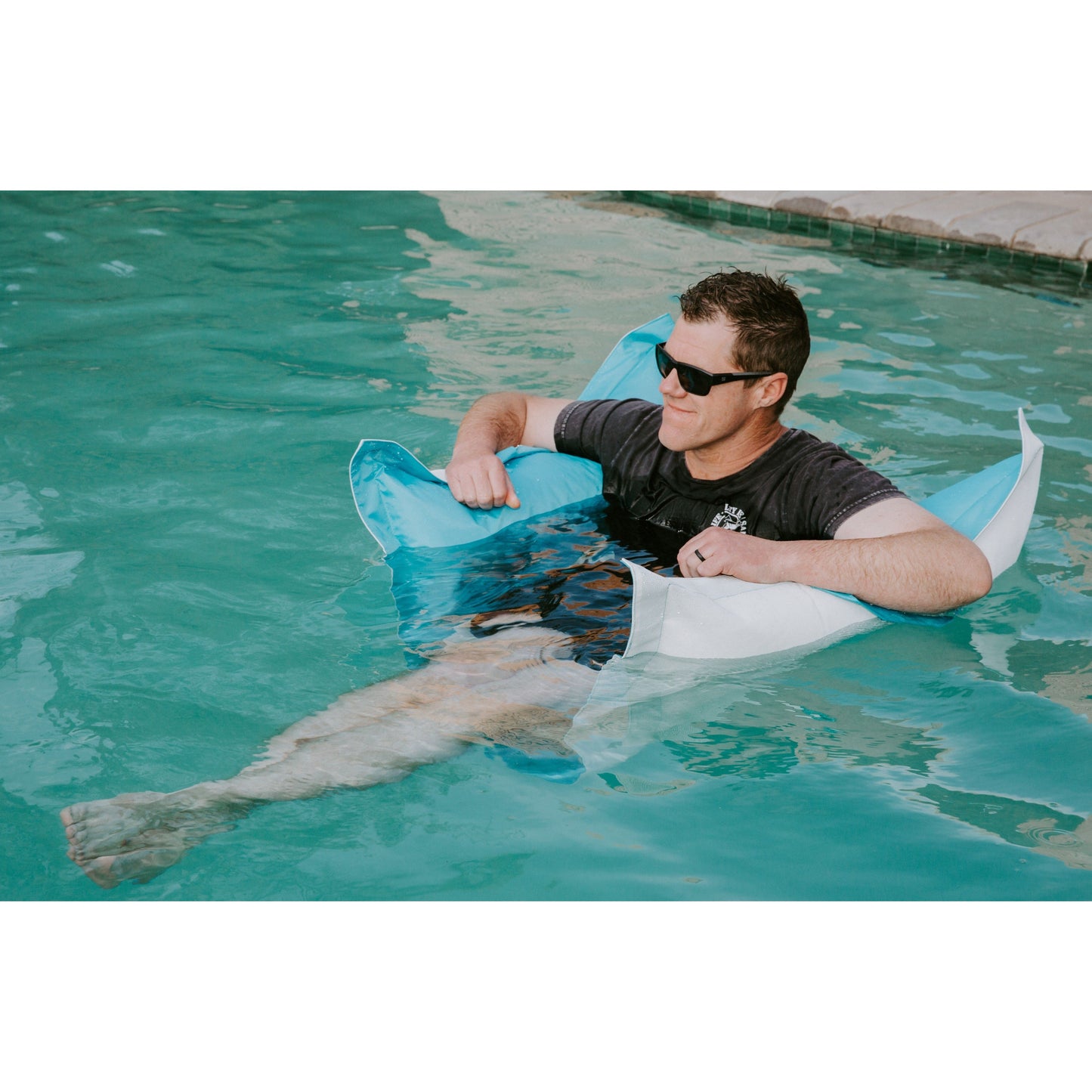 Water lounger blue pool floating bean bag